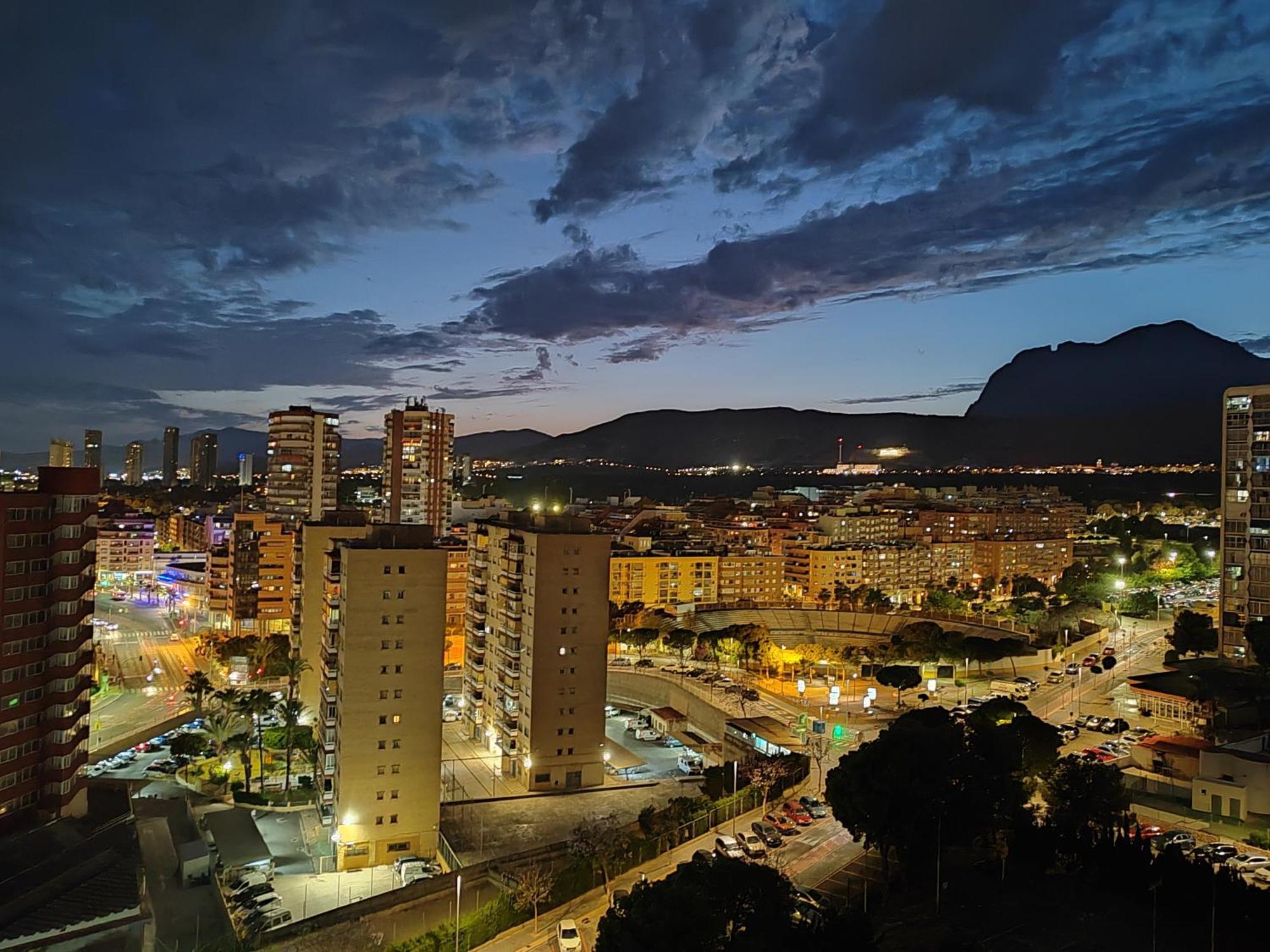 Apartment-Studio With View M&M Μπένιντορμ Εξωτερικό φωτογραφία